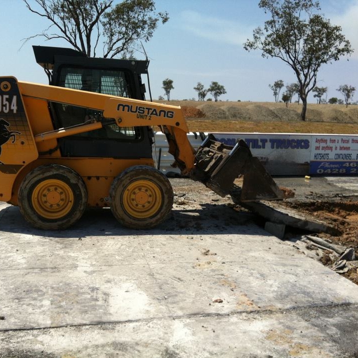 Big thanks to Dave Pledge, Dave Sommerfeld & Sam Moore for coming out to the track again today to finishing cutting up the concrete, pulling it all up & doing dump runs. Also thanks to Cliff Ried for the lend of his truck & bobcat to help with. Big thanks to Dave Pledge, Dave Sommerfeld & Sam Moore for coming out to the track again today to finishing cutting up the concrete, pulling it all up & doing dump runs. Also thanks to Cliff Ried for the lend of his truck & bobcat to help with the removal of the concrete. You's are all bloody legends.