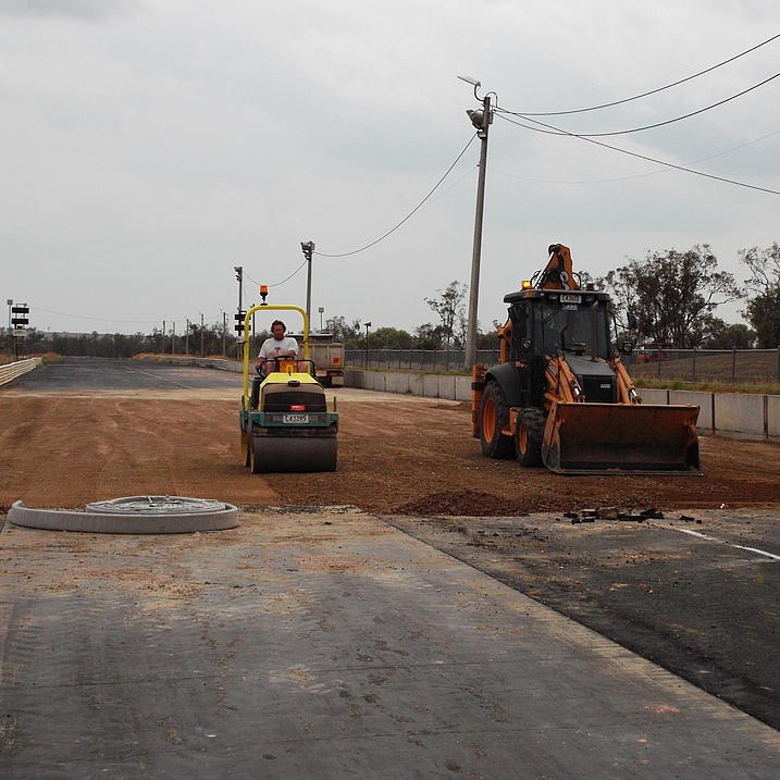 Filling the pit, after the old concrete was removed, with concrete powder and blend. Filling the pit, after the old concrete was removed, with concrete powder and blend.
