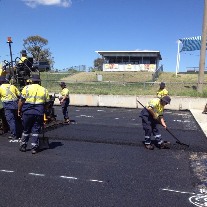 Hot mixing is underway. Hot mixing is underway.