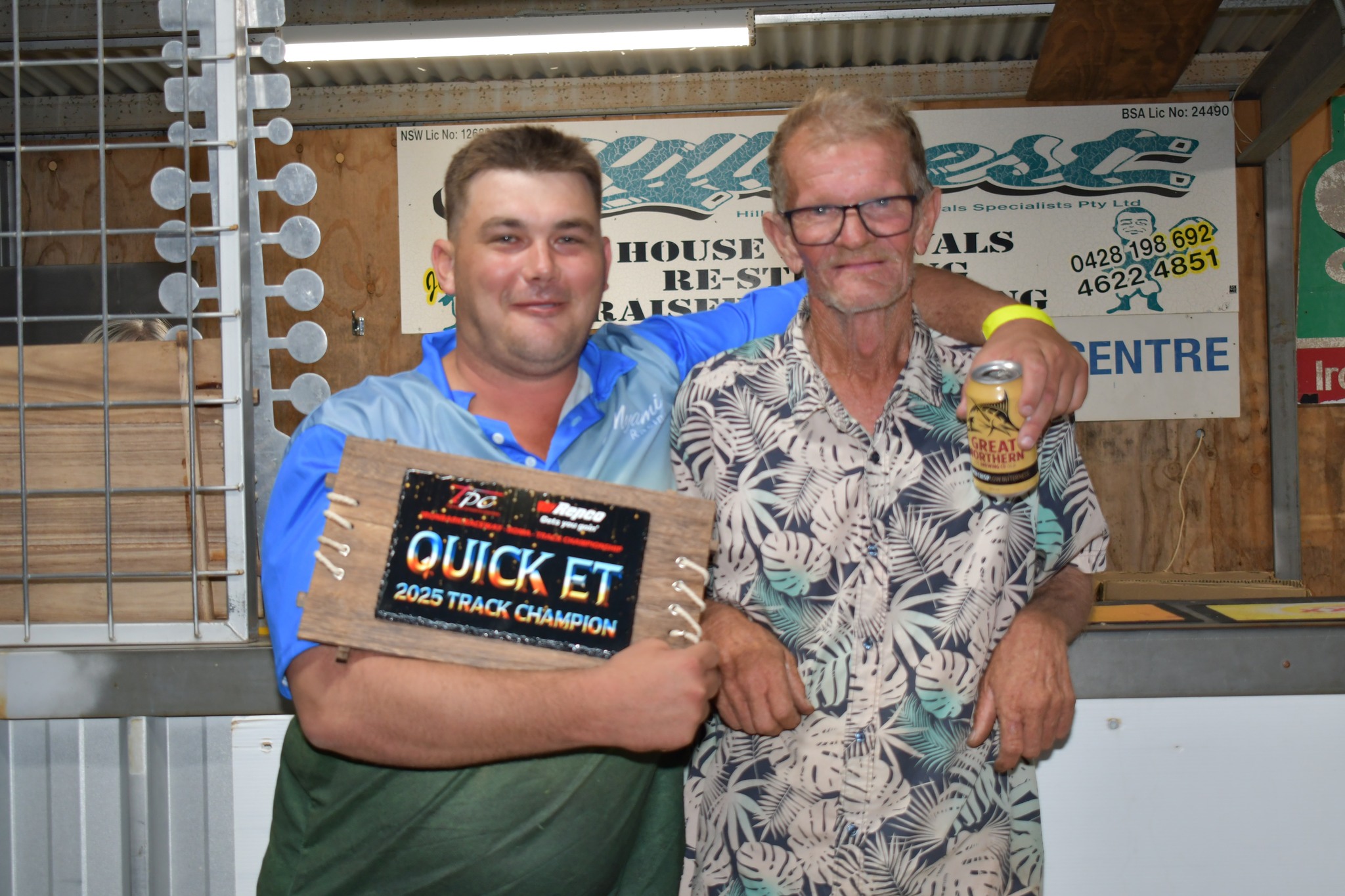 Troy Barbour collecting his Quick Et Trophy from club President Dave Sommerfield Troy Barbour collecting his Quick Et Trophy from club President Dave Sommerfield