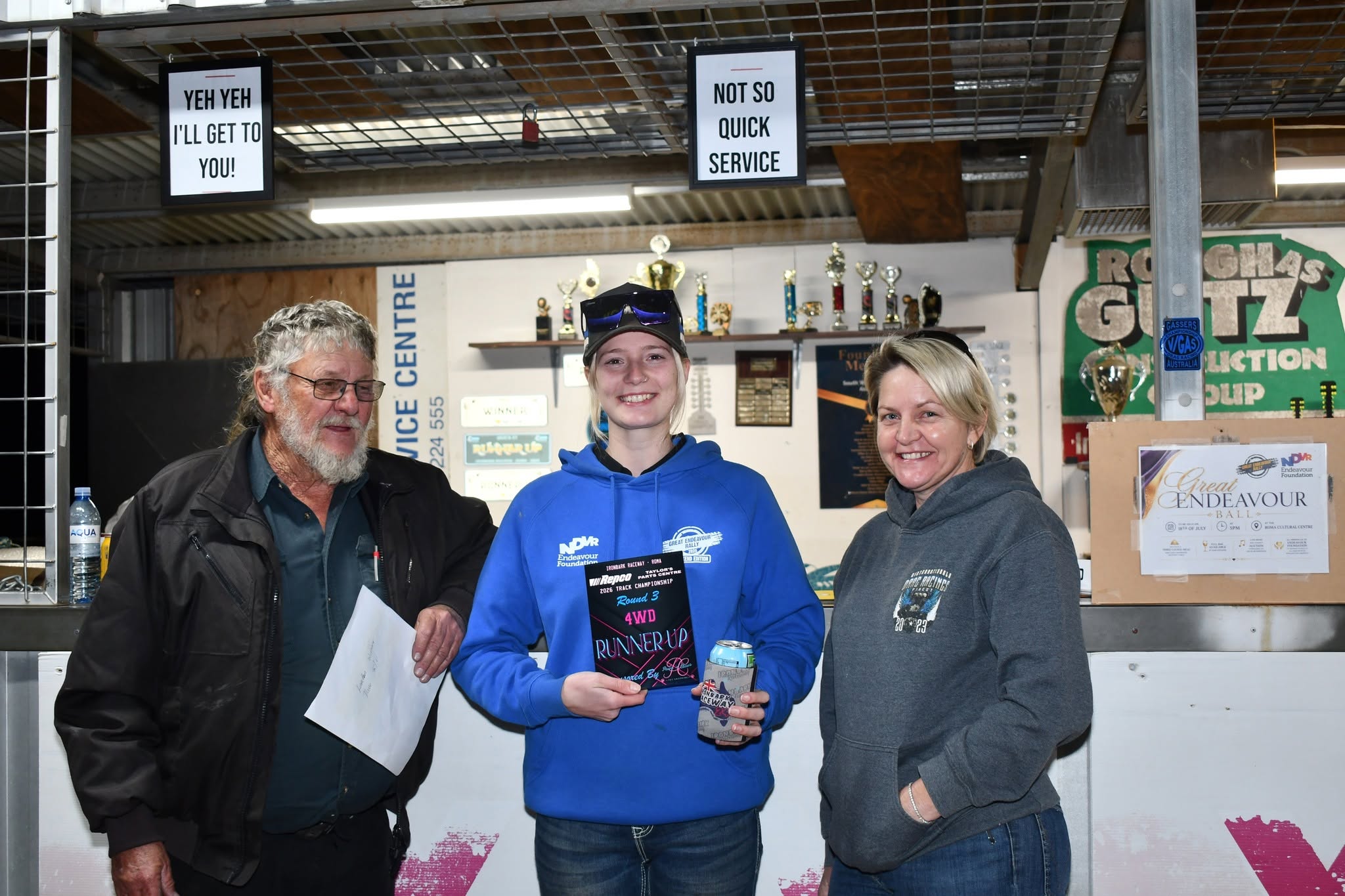 Ray Pascoe, 4WD runner up Caitlin Williamson and meeting sponsor Paws 'n' Claws owner Jodie Crimmins Ray Pascoe, 4WD runner up Caitlin Williamson and meeting sponsor Paws 'n' Claws owner Jodie Crimmins