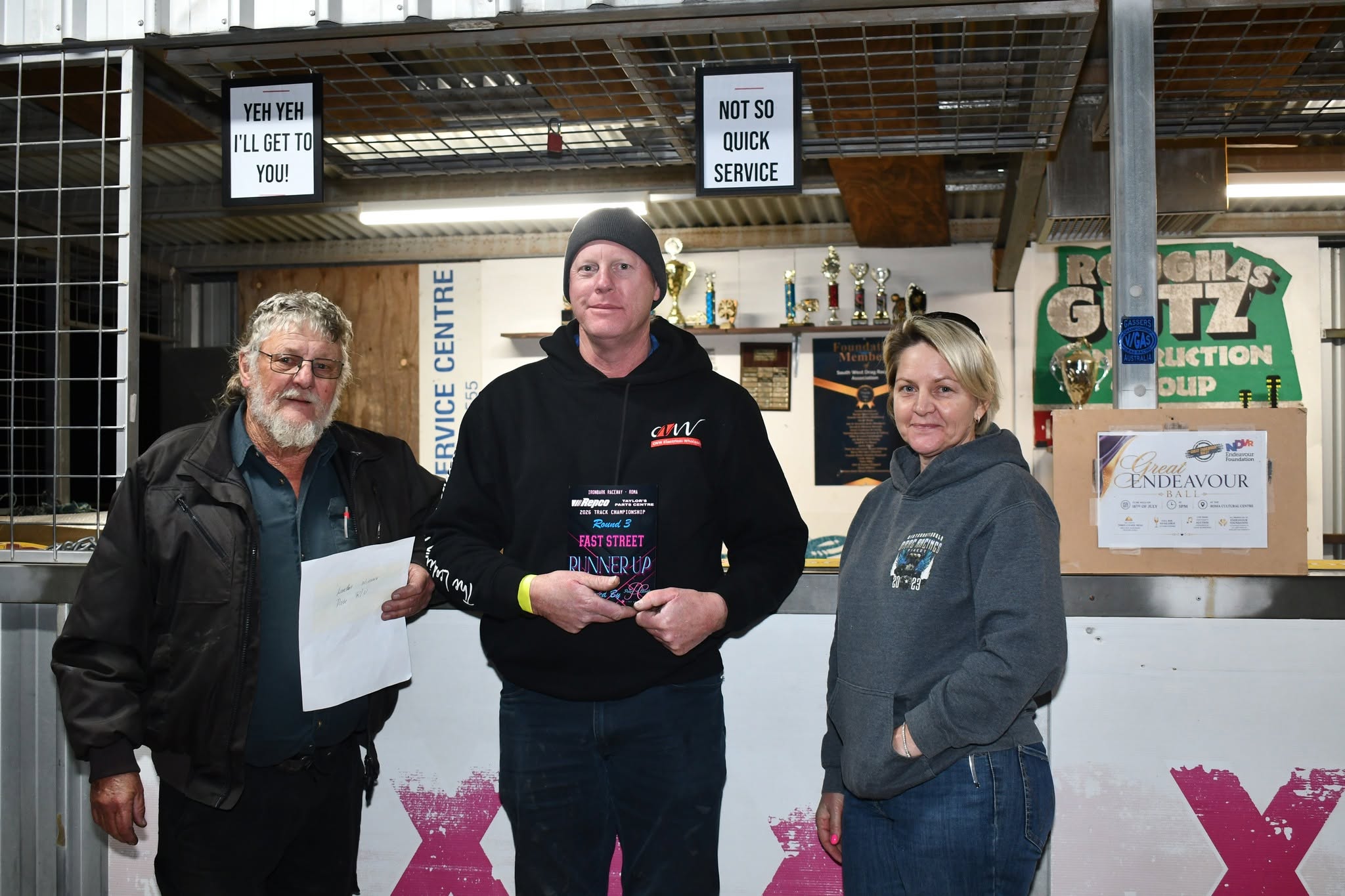 Ray Pascoe, Fast Street runner up Ronald Beeson and meeting sponsor Paws 'n' Claws owner Jodie Crimmins Ray Pascoe, Fast Street runner up Ronald Beeson and meeting sponsor Paws 'n' Claws owner Jodie Crimmins
